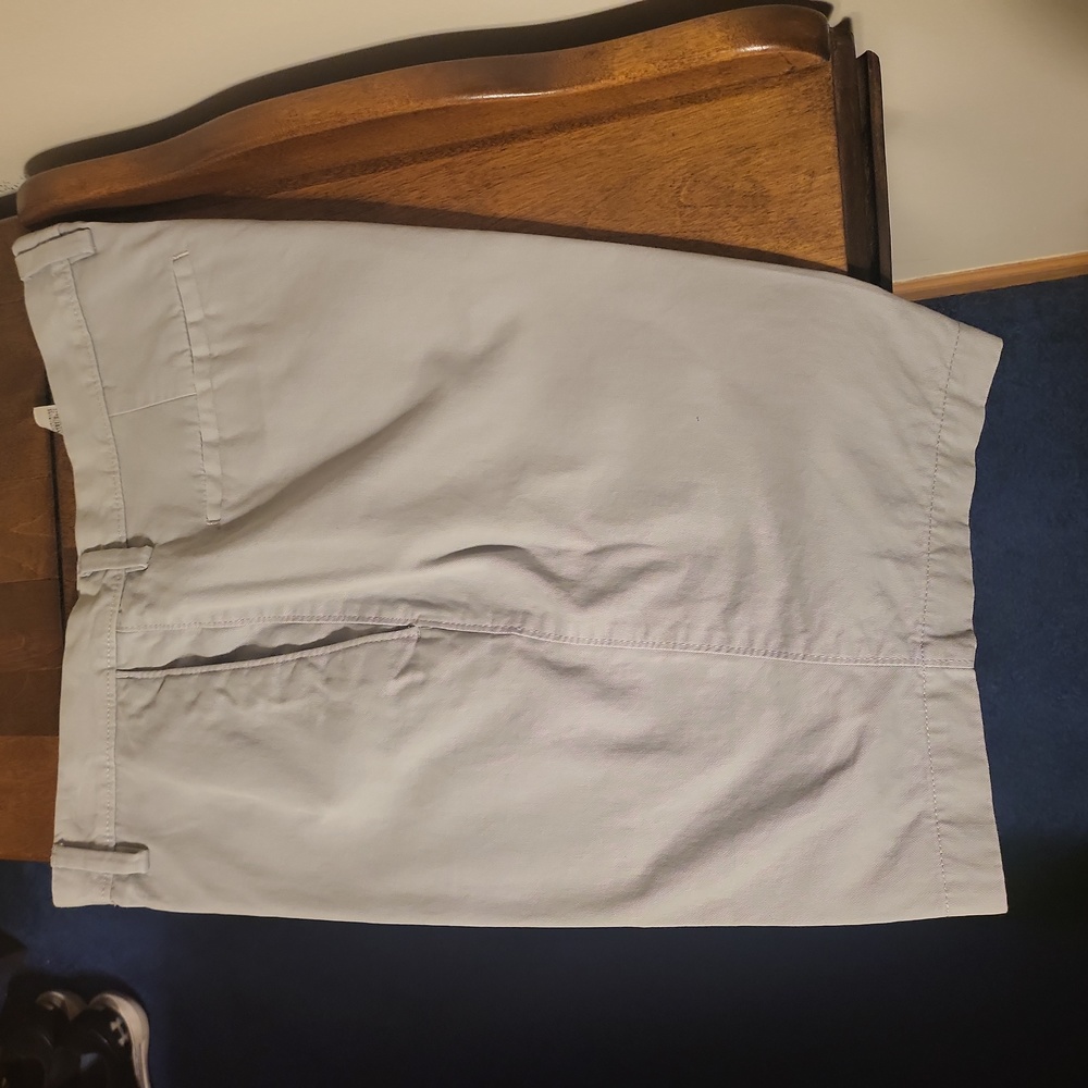 Banana Republic shorts. Lightly used. Size 34